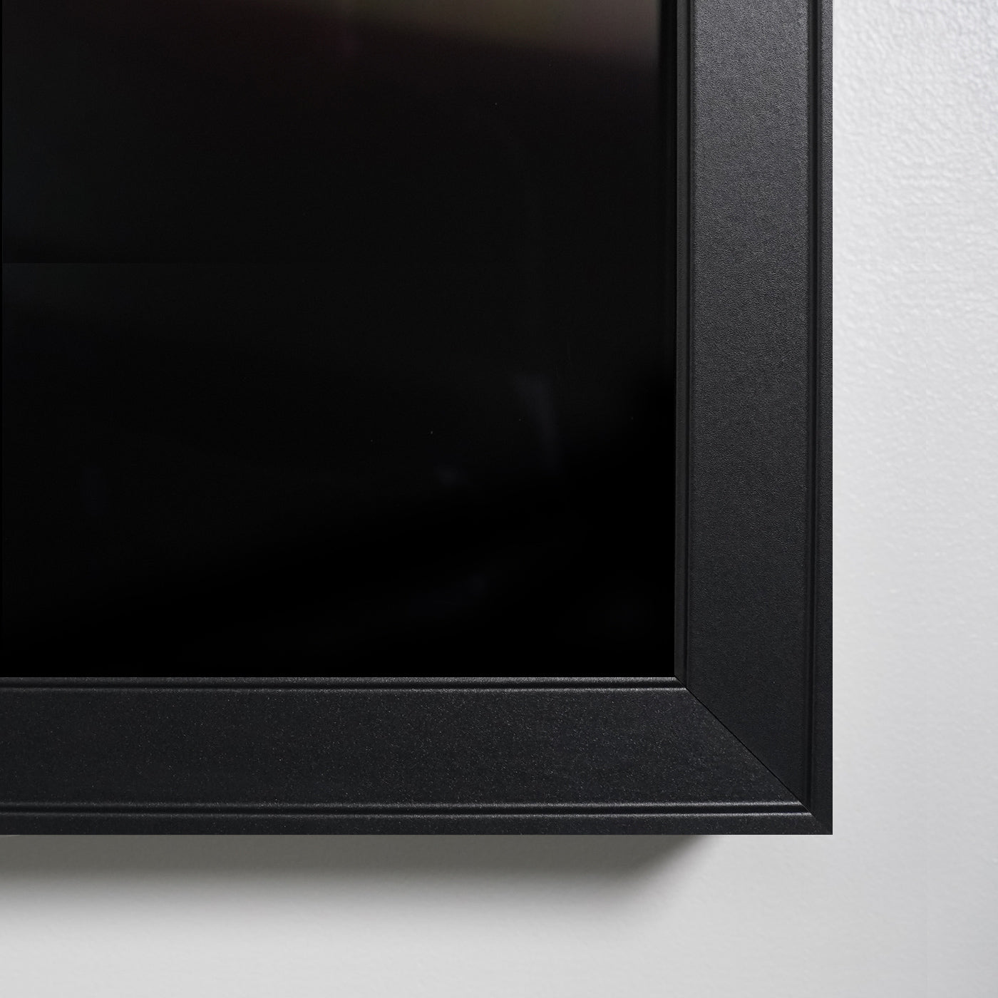 Leon Studio Frame for Sony BRAVIA 9
